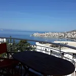 Alex Apartament *