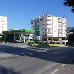 Alex Apartament *