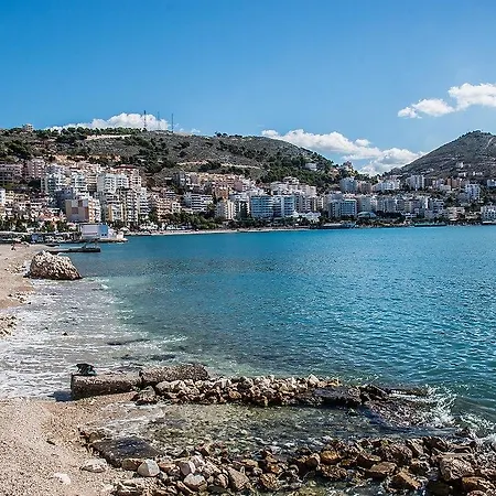 Alex * Sarande